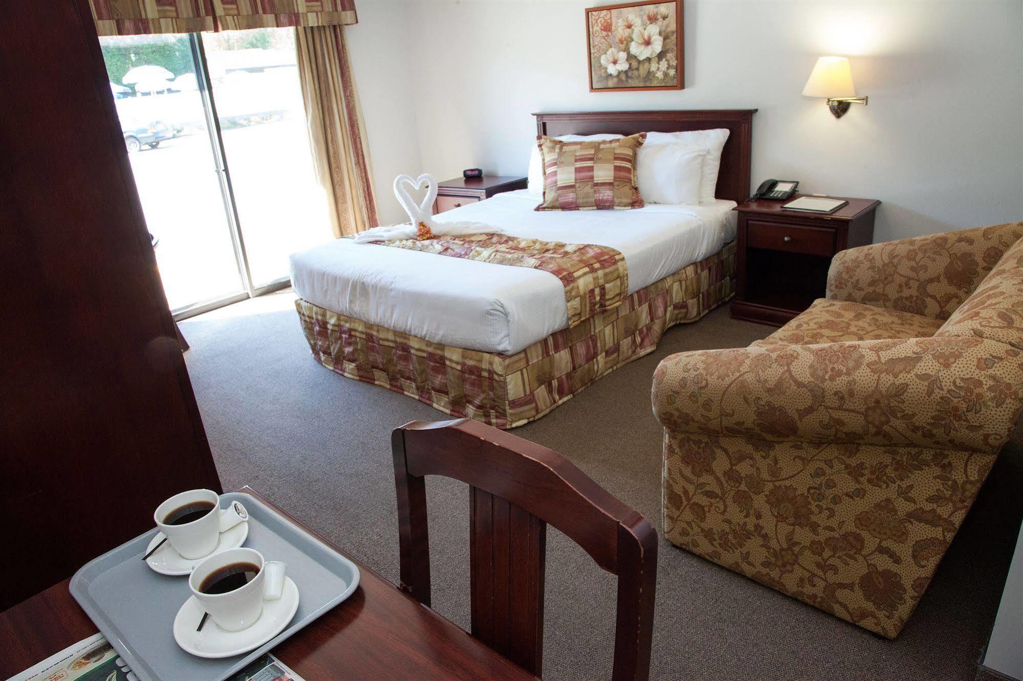 Hotel Le Floral แชร์บูร์ก ภายนอก รูปภาพ